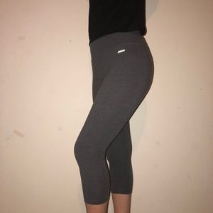Grey 3/4 Sport Leggings